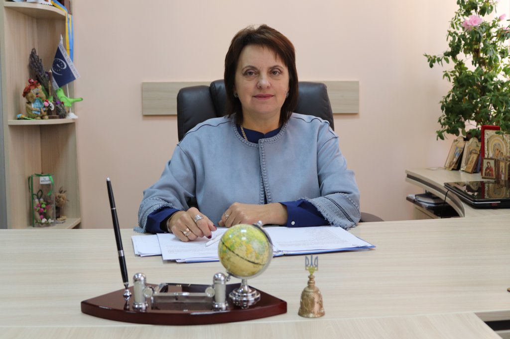 ВЕЛІНА ЗАЯЦЬ