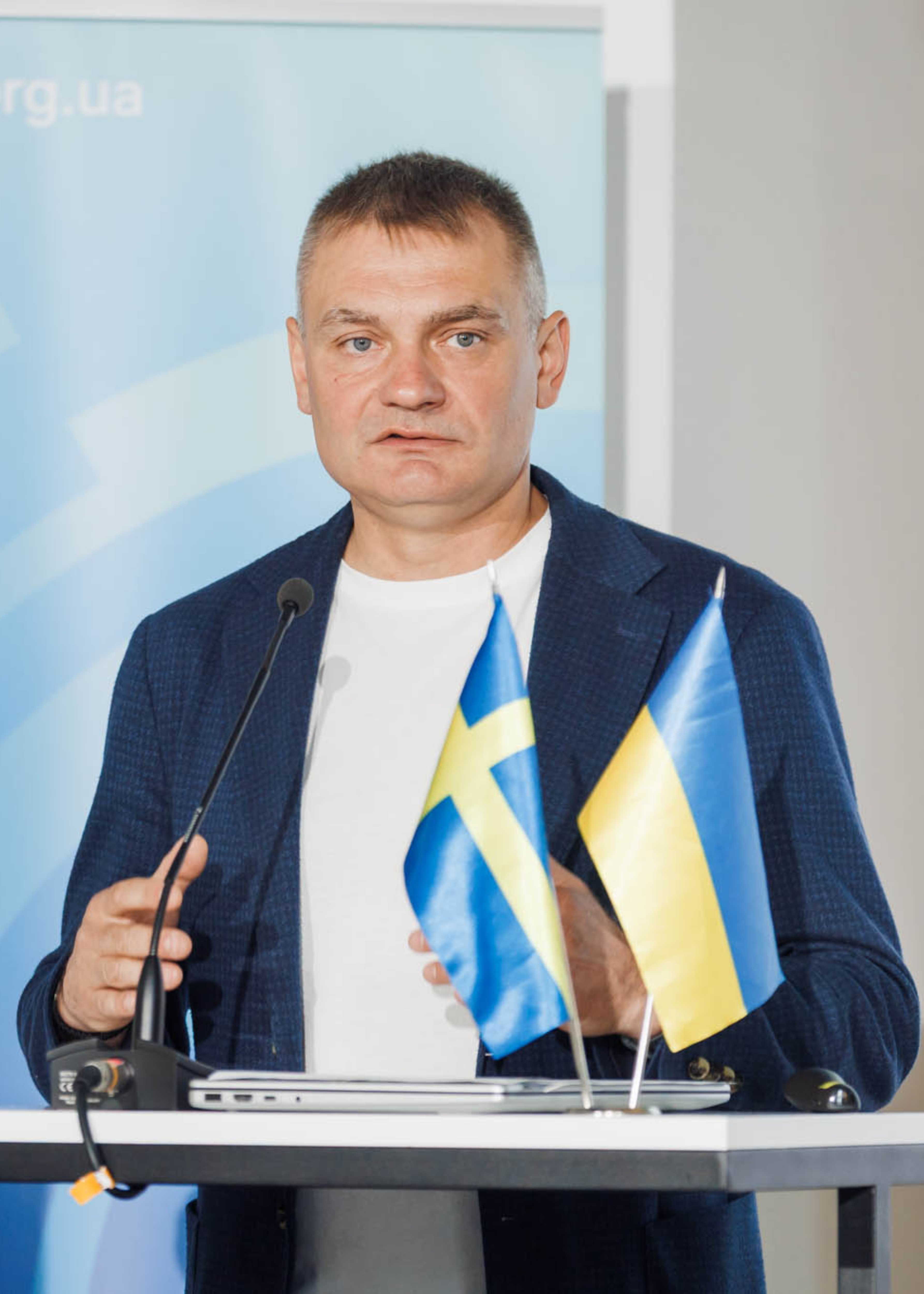 ТАРАС ДОБРІВСЬКИЙ